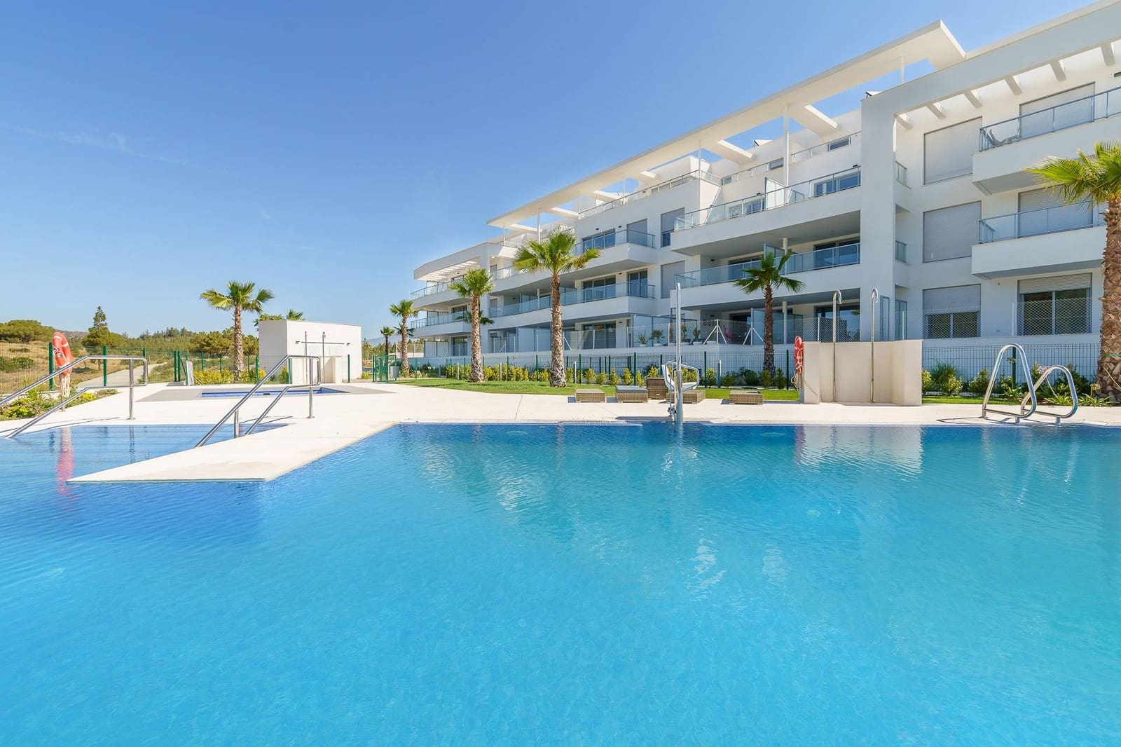 4 quarto Penthouse para venda em Las Lagunas de Mijas com piscina garagem - 779 900 € (Ref: 9077950)