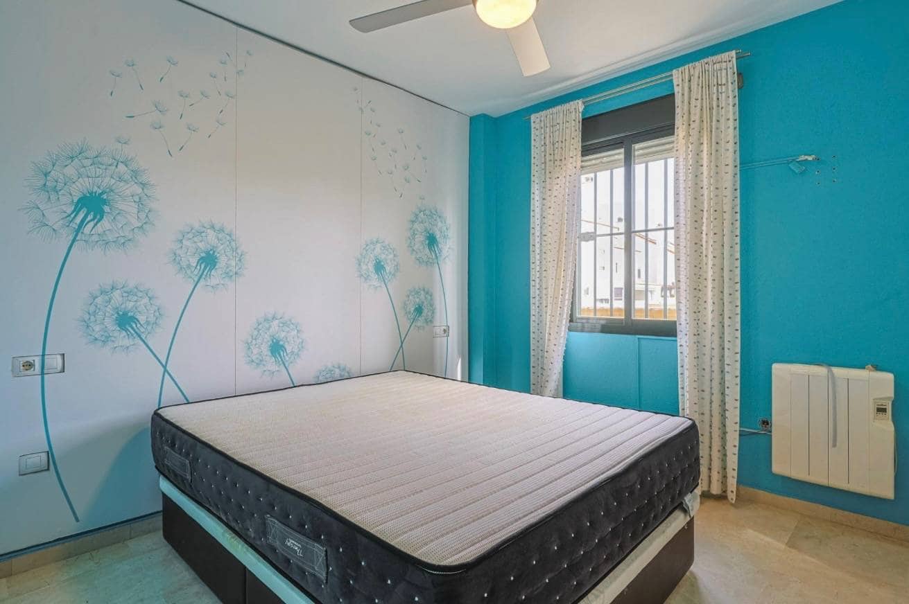 4 soveværelse Semi-Rækkehus til salg i Alcala de Guadaira med swimmingpool garage - € 439.900 (Ref: 9077952)