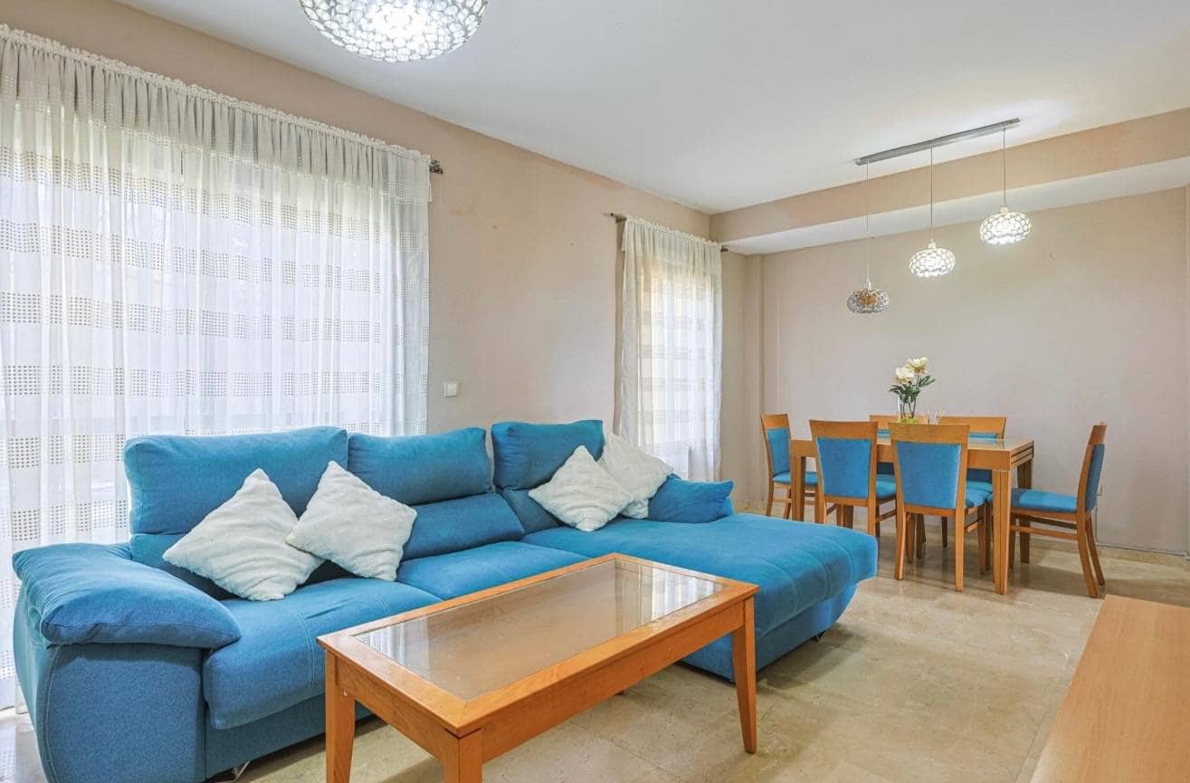 4 soveværelse Semi-Rækkehus til salg i Alcala de Guadaira med swimmingpool garage - € 439.900 (Ref: 9077952)