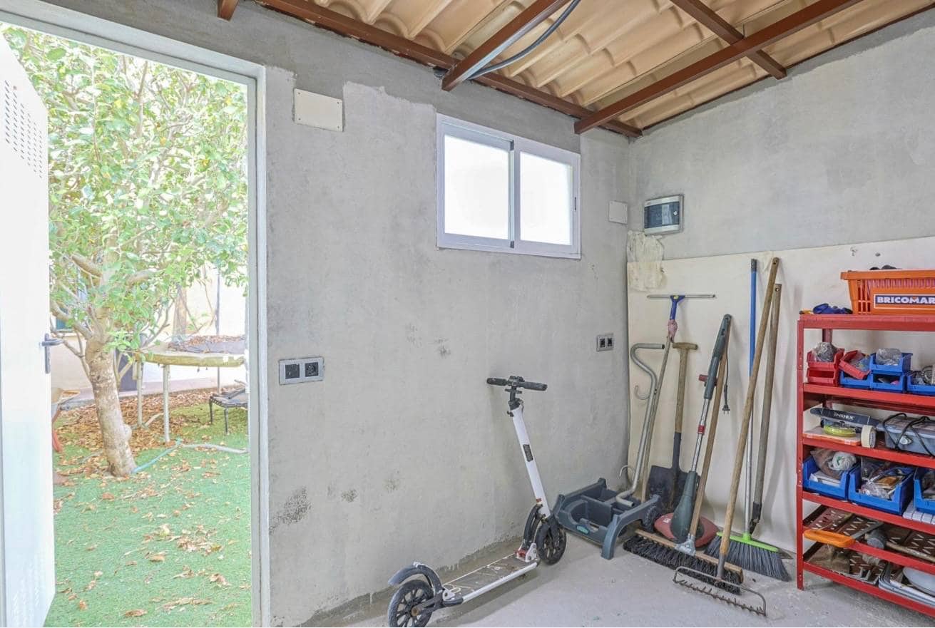 4 soveværelse Semi-Rækkehus til salg i Alcala de Guadaira med swimmingpool garage - € 439.900 (Ref: 9077952)