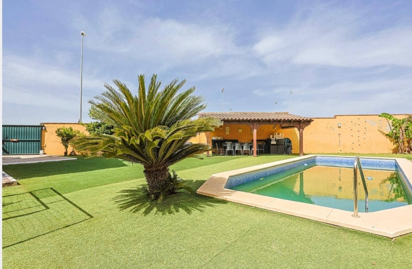 4 soveværelse Semi-Rækkehus til salg i Alcala de Guadaira med swimmingpool garage - € 439.900 (Ref: 9077952)