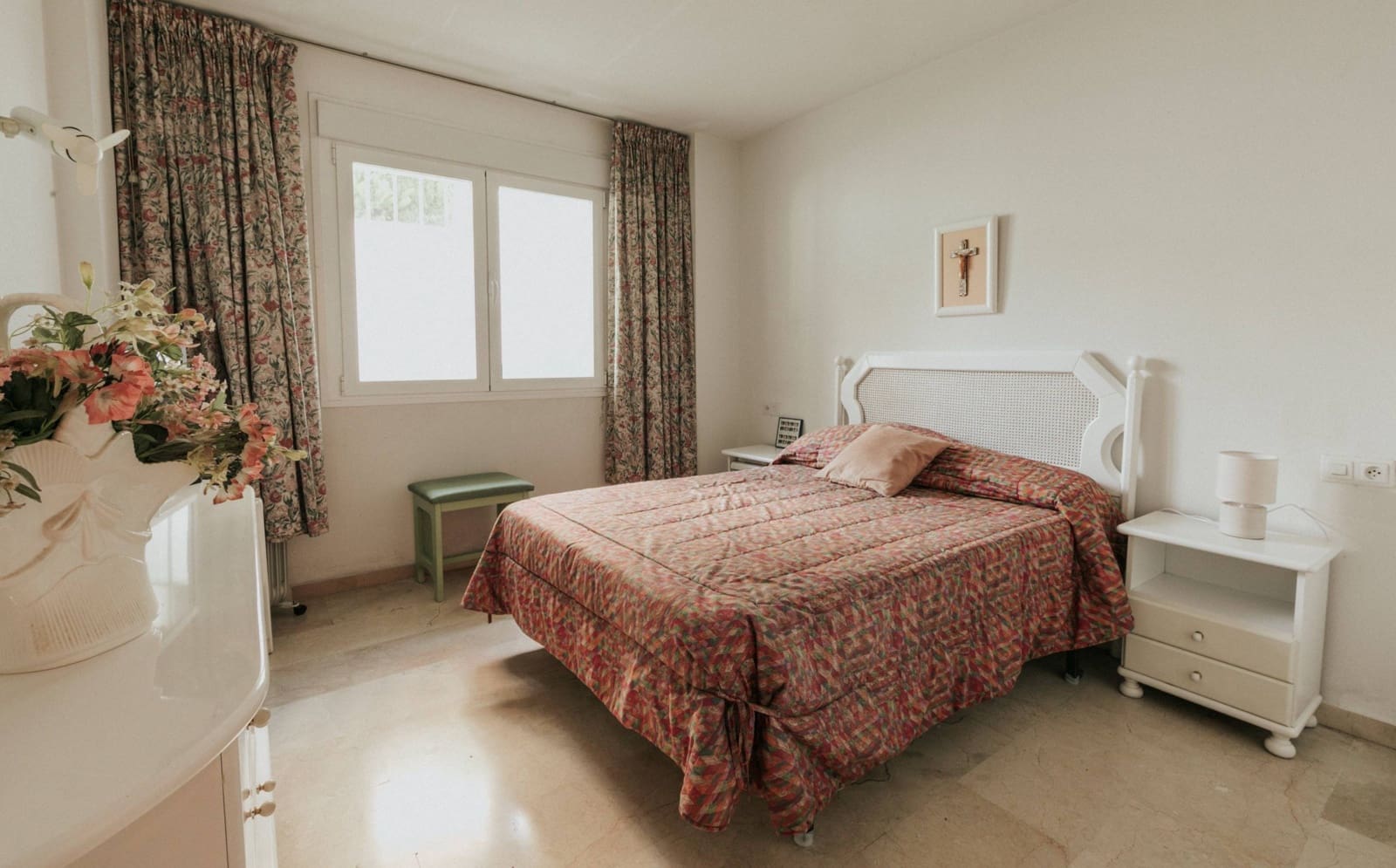 2 chambre Appartement à vendre à Estepona avec piscine garage - 350 000 € (Ref: 9114156)