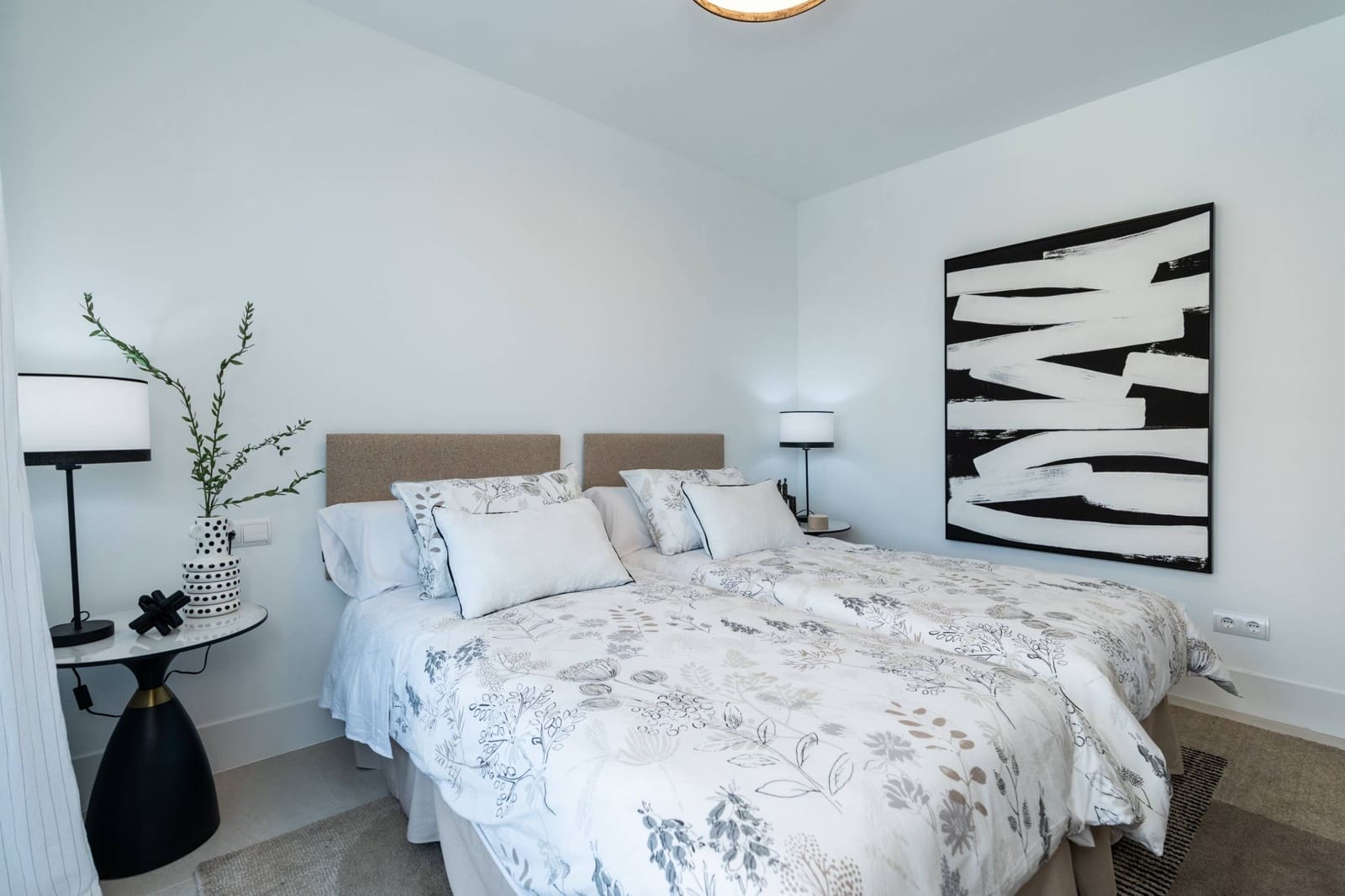 3 sypialnia Penthouse na sprzedaż w Sotogrande z basenem garażem - 665 000 € (Ref: 9117026)