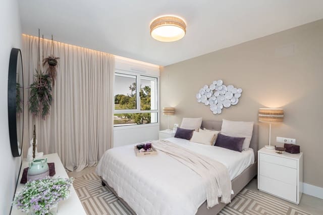 Apartamento de 2 habitaciones en Sotogrande, San Roque en venta con piscina garaje - 415.000 € (Ref: 9117027)