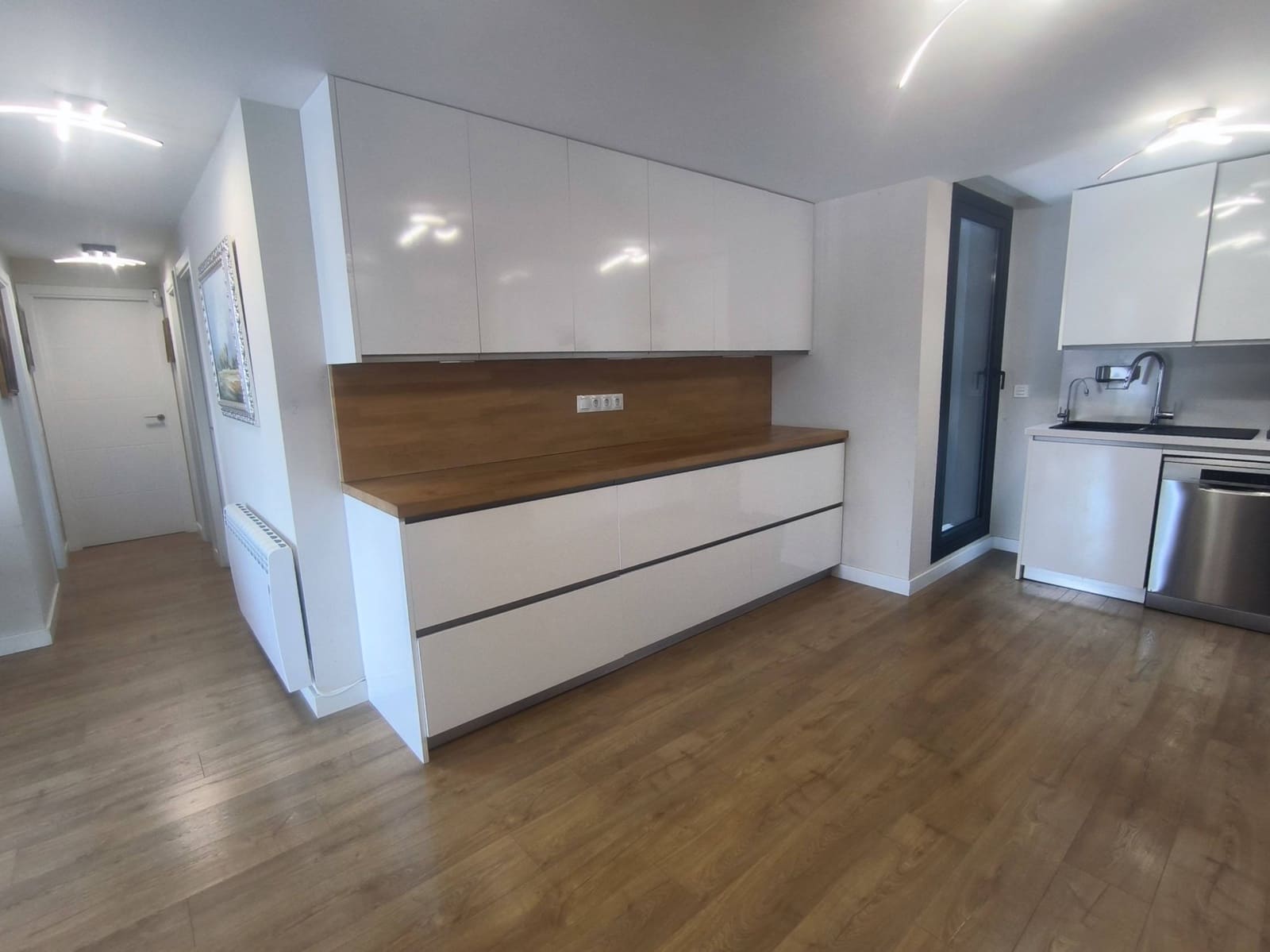 3 soveværelse Penthouse til salg i Estepona med swimmingpool garage - € 650.000 (Ref: 9118728)