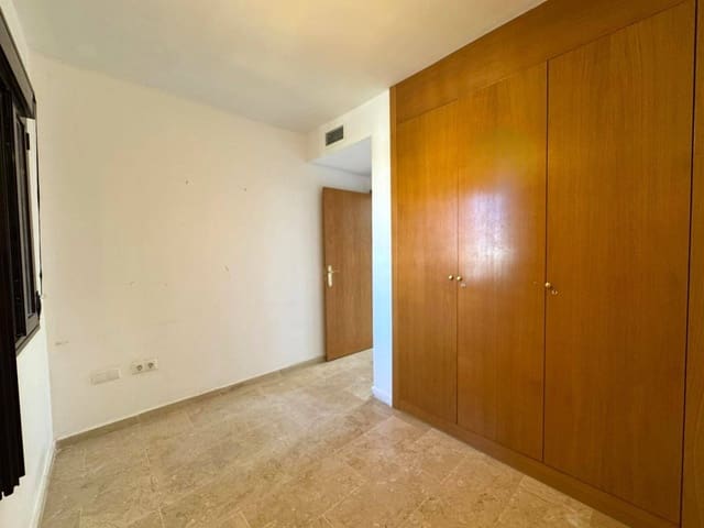 2 chambre Appartement à vendre à Puerto de Estepona, Estepona avec piscine garage - 328 900 € (Ref: 9159459)