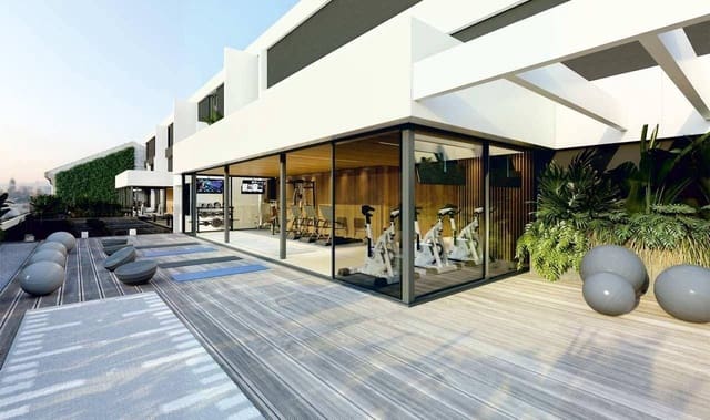 3 sypialnia Penthouse na sprzedaż w Fuengirola z basenem garażem - 1 550 000 € (Ref: 9161016)