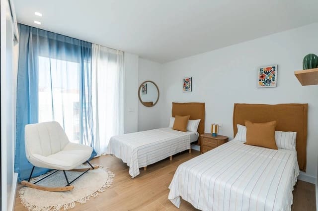 3 sypialnia Penthouse na sprzedaż w Fuengirola z basenem garażem - 1 550 000 € (Ref: 9161016)