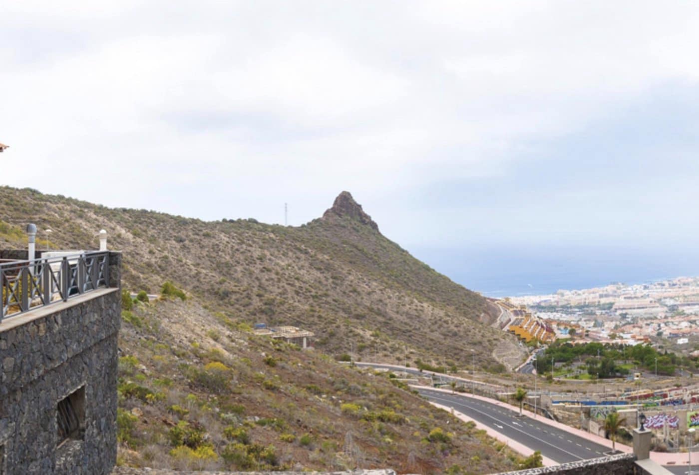 5 Zimmer Villa zu verkaufen in Costa Adeje mit Pool Garage - 1.595.000 € (Ref: 9161020)