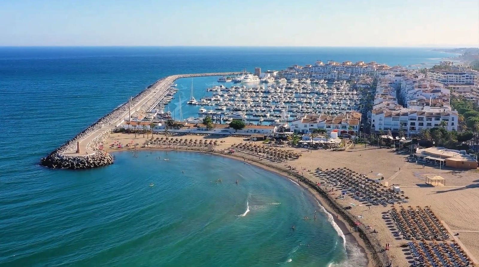 Ático de 3 habitaciones en Marbella en venta con piscina garaje - 1.395.000 € (Ref: 9183677)