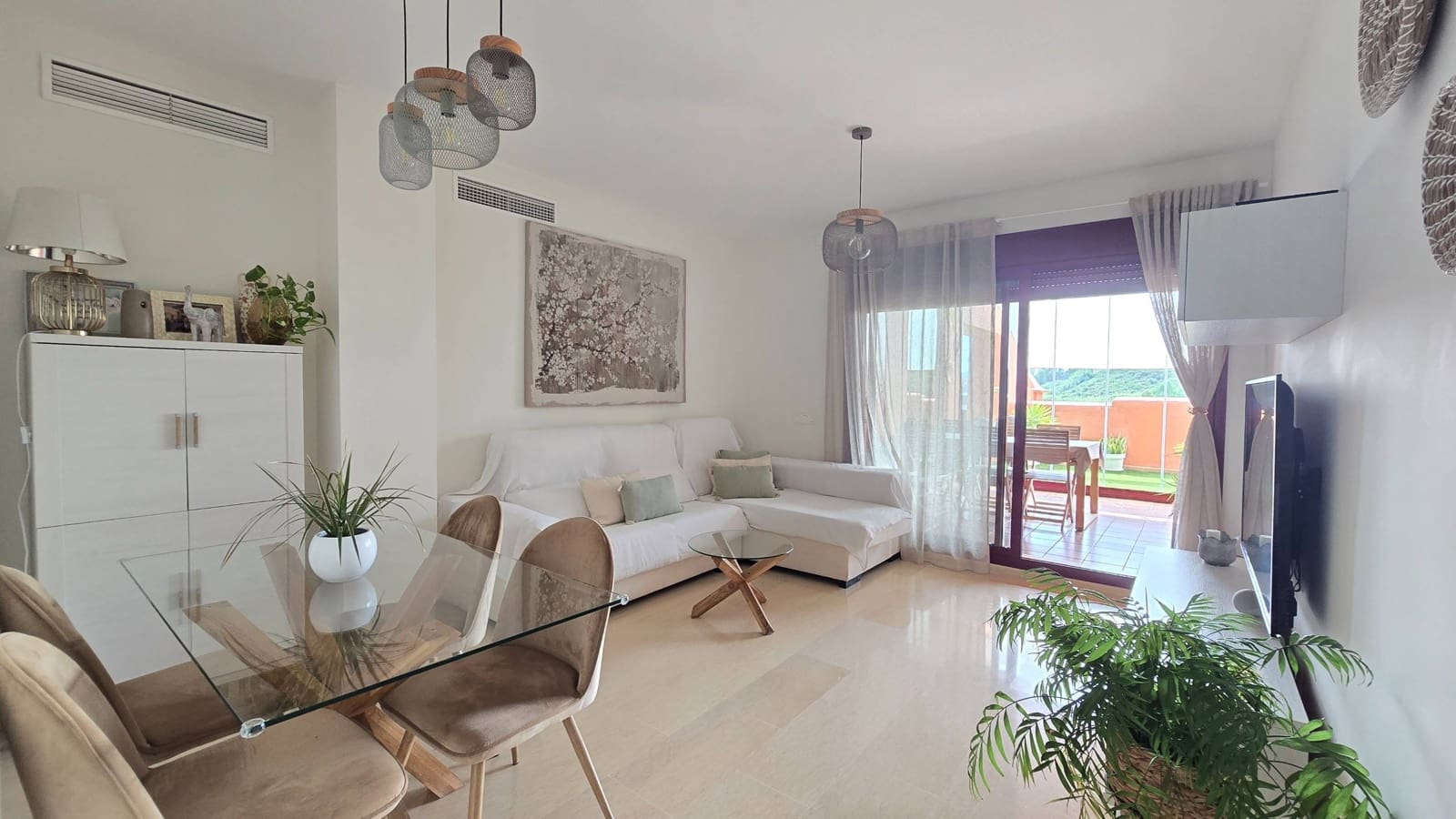3 Zimmer Apartment zu verkaufen in Manilva mit Pool Garage - 480.000 € (Ref: 9248212)