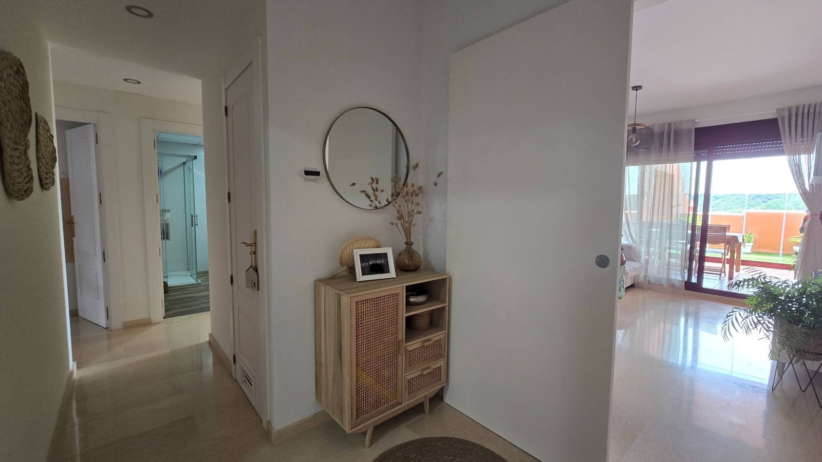3 Zimmer Apartment zu verkaufen in Manilva mit Pool Garage - 480.000 € (Ref: 9248212)