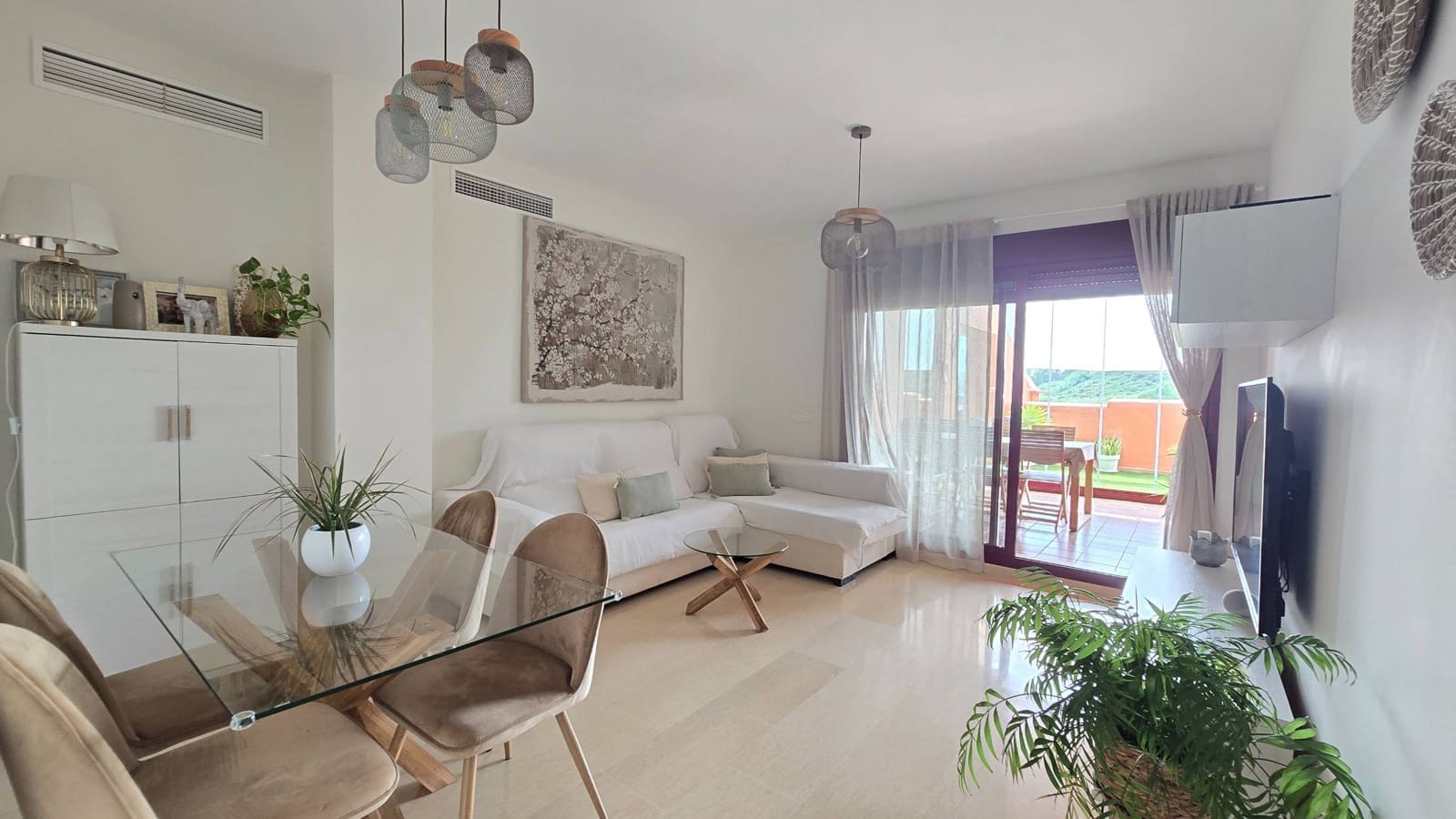 3 Zimmer Apartment zu verkaufen in Manilva mit Pool Garage - 480.000 € (Ref: 9248212)