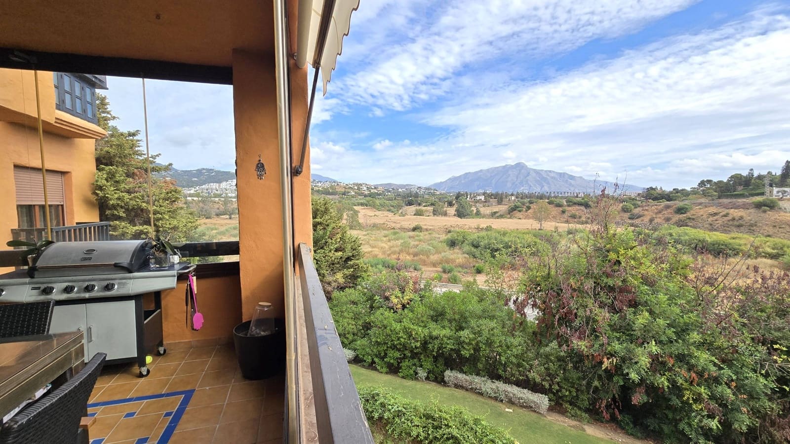 3 Zimmer Apartment zu verkaufen in Benahavis mit Pool Garage - 490.000 € (Ref: 9326480)