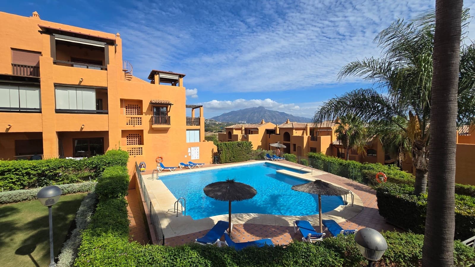 3 Zimmer Apartment zu verkaufen in Benahavis mit Pool Garage - 490.000 € (Ref: 9326480)