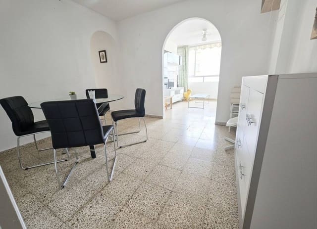 3 chambre Appartement à vendre à Estepona - 225 000 € (Ref: 9338056)