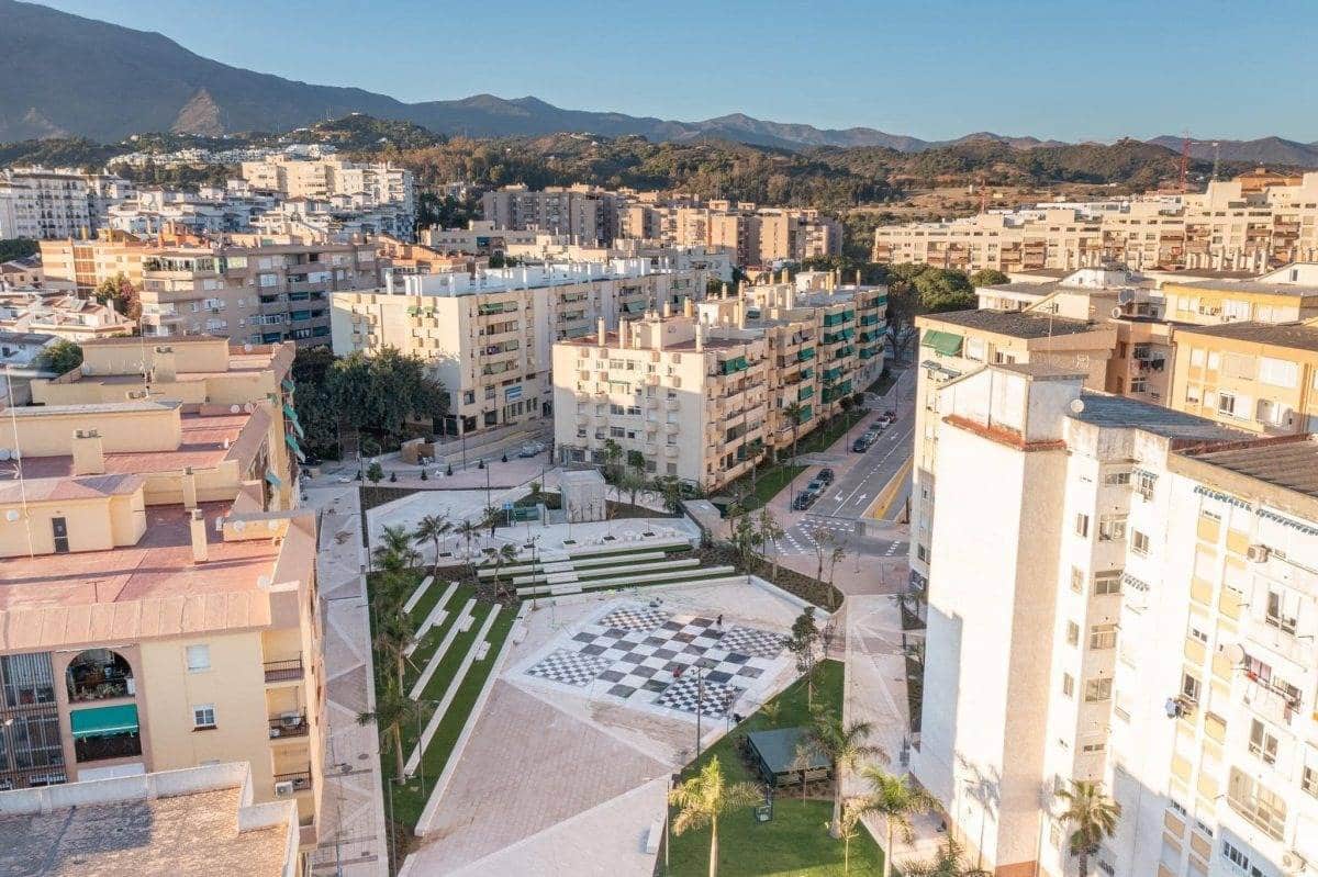 3 chambre Appartement à vendre à Estepona - 225 000 € (Ref: 9338056)
