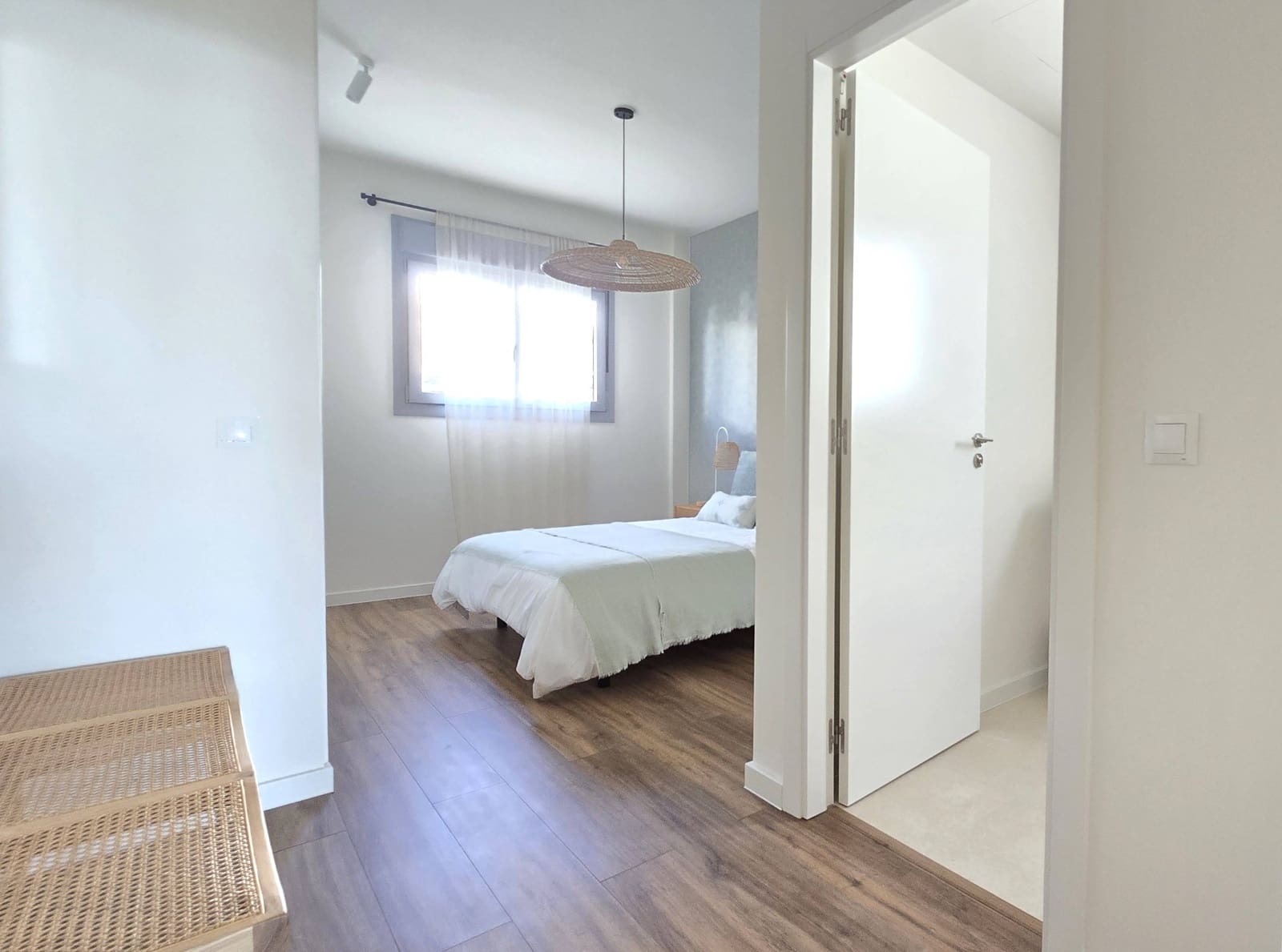 Ático de 3 habitaciones en Estepona en venta con piscina garaje - 450.000 € (Ref: 9347372)