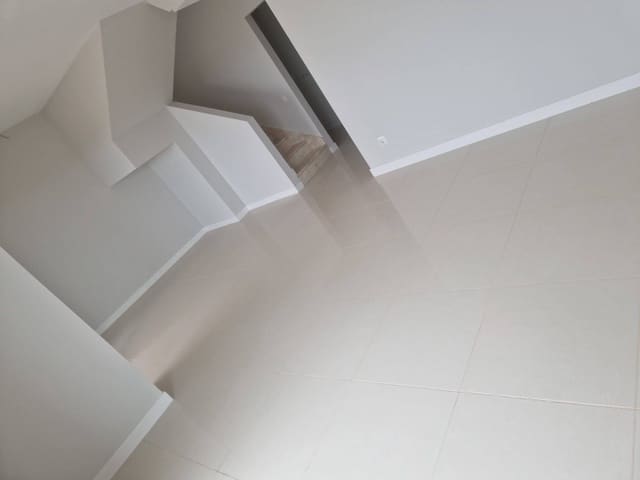 2 soverom Penthouse til salgs i Estepona Golf, Estepona med svømmebasseng garasje - € 381 000 (Ref: 9349572)