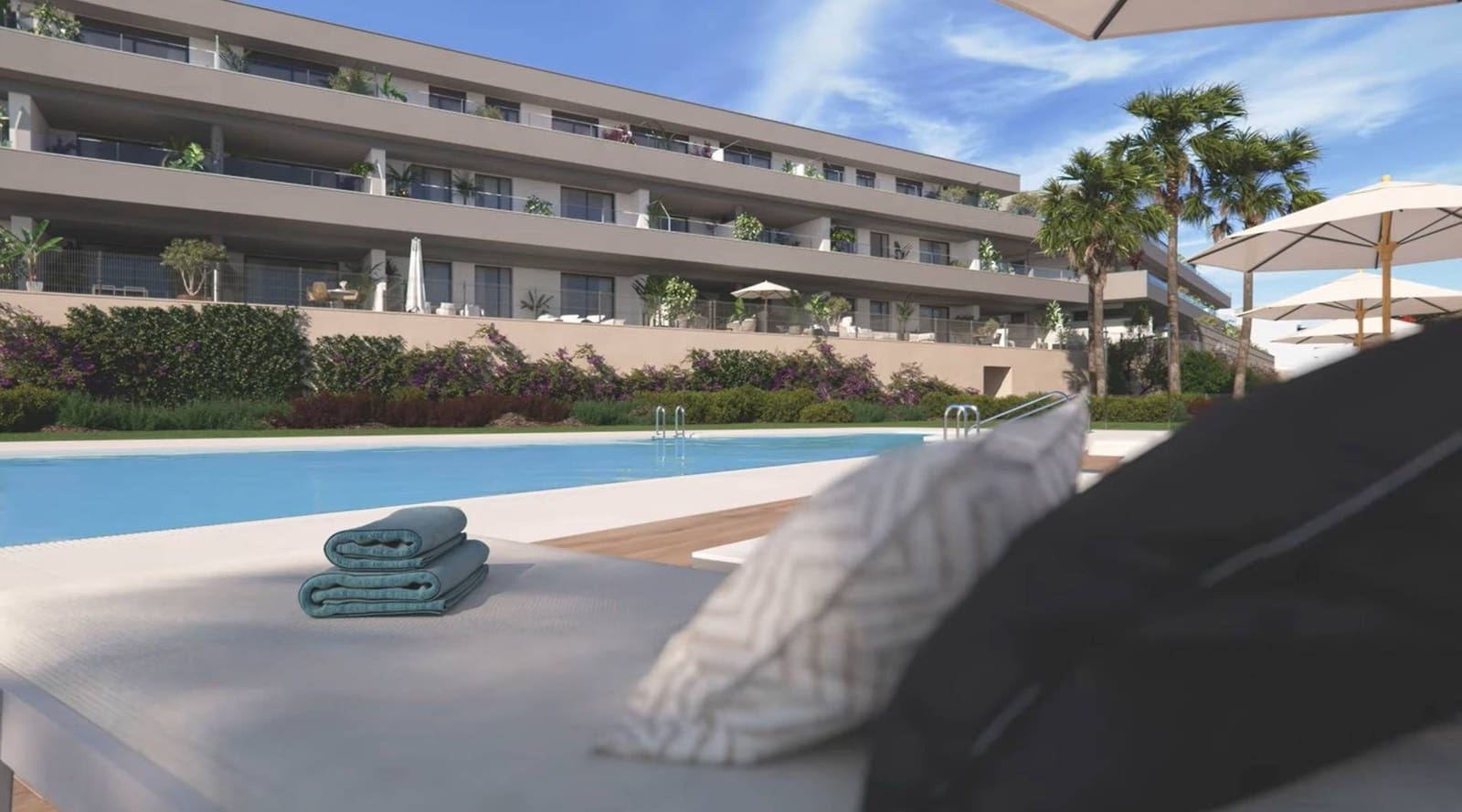 2 chambre Appartement à vendre à Estepona avec piscine garage - 302 000 € (Ref: 9390894)