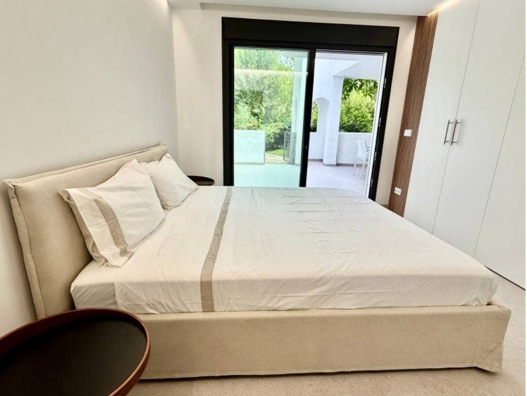 Apartamento de 3 habitaciones en Benamara en venta con piscina garaje - 850.000 € (Ref: 9431328)