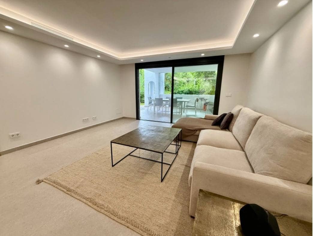 Apartamento de 3 habitaciones en Benamara en venta con piscina garaje - 850.000 € (Ref: 9431328)