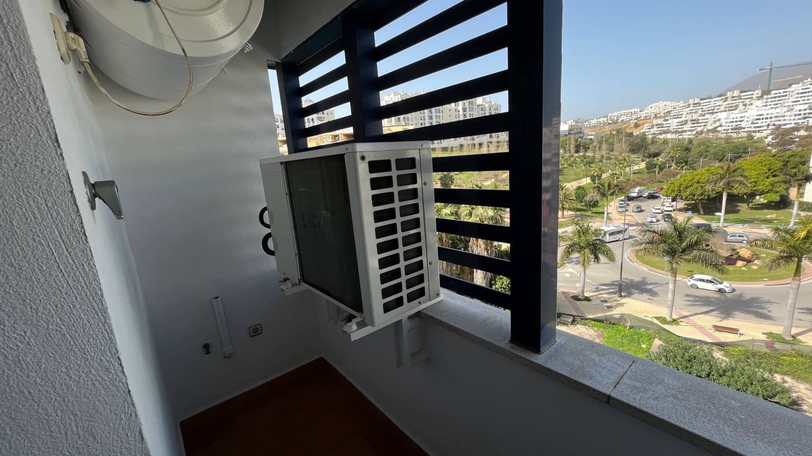 2 chambre Penthouse à vendre à Estepona avec piscine garage - 750 000 € (Ref: 9452148)