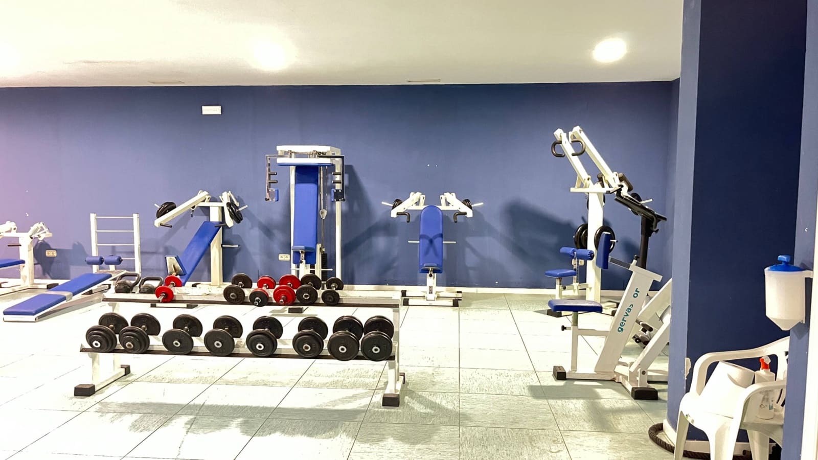 2 chambre Penthouse à vendre à Estepona avec piscine garage - 750 000 € (Ref: 9452148)