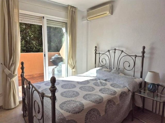 3 Zimmer Apartment zu verkaufen in Bahia de Casares, Casares mit Pool - 286.000 € (Ref: 9543657)