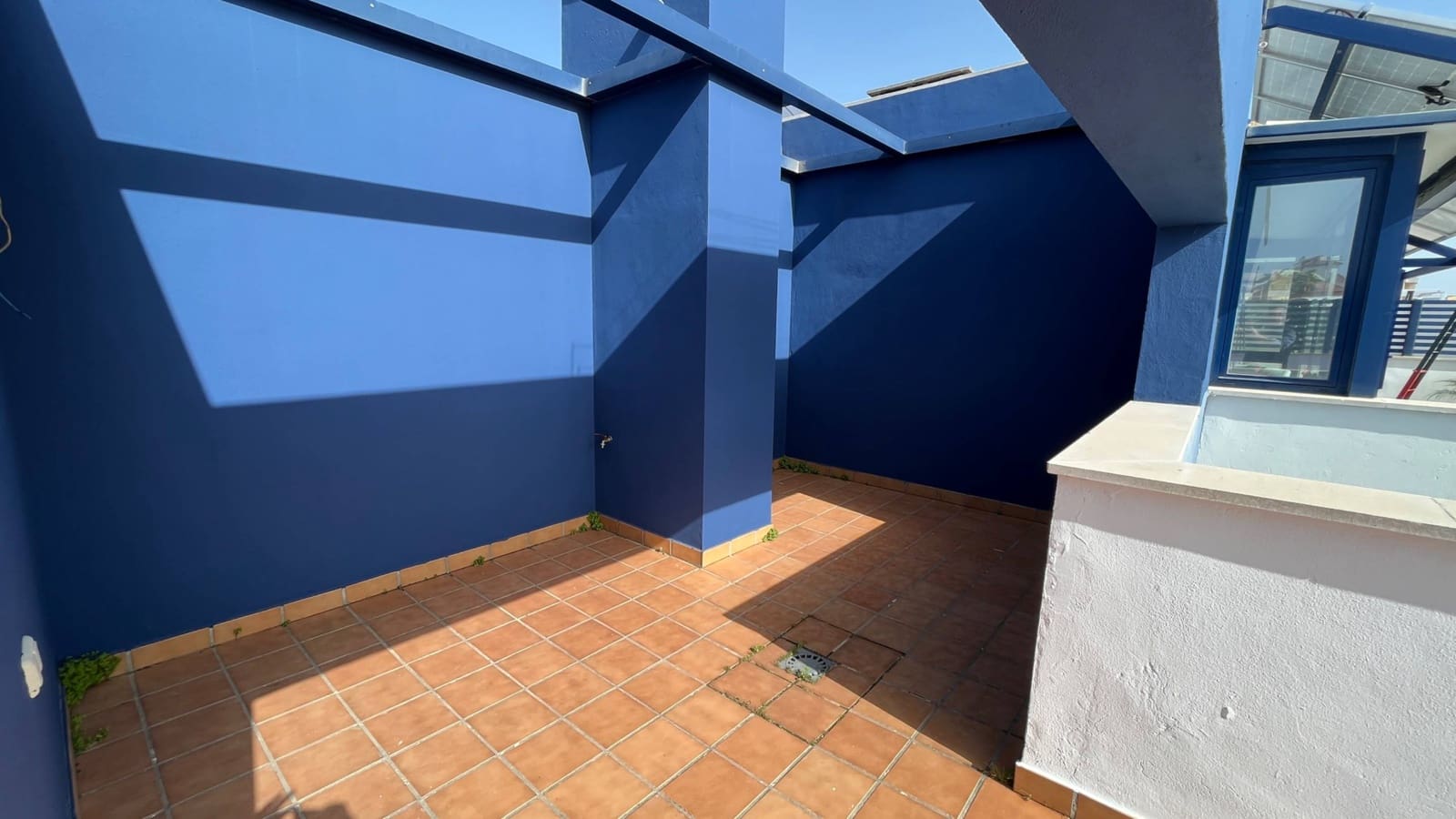 2 Zimmer Penthouse zu vermieten in Estepona mit Pool Garage - 1.800 € (Ref: 9543658)