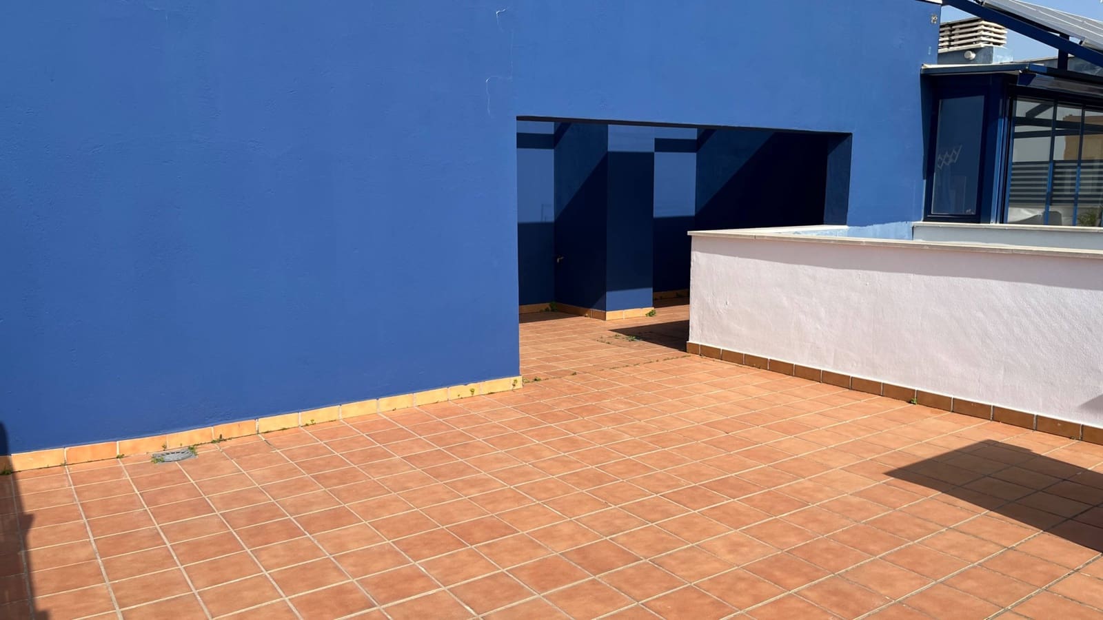 2 Zimmer Penthouse zu vermieten in Estepona mit Pool Garage - 1.800 € (Ref: 9543658)