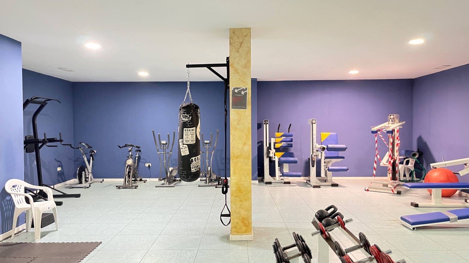 2 Zimmer Penthouse zu vermieten in Estepona mit Pool Garage - 1.800 € (Ref: 9543658)