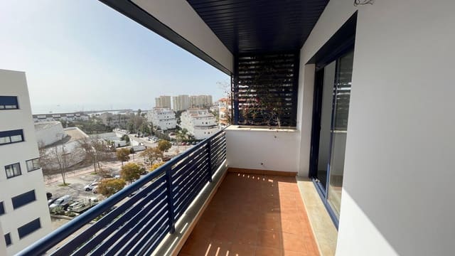 2 Zimmer Penthouse zu vermieten in Puerto de Estepona, Estepona mit Pool Garage - 1.800 € (Ref: 9543658)