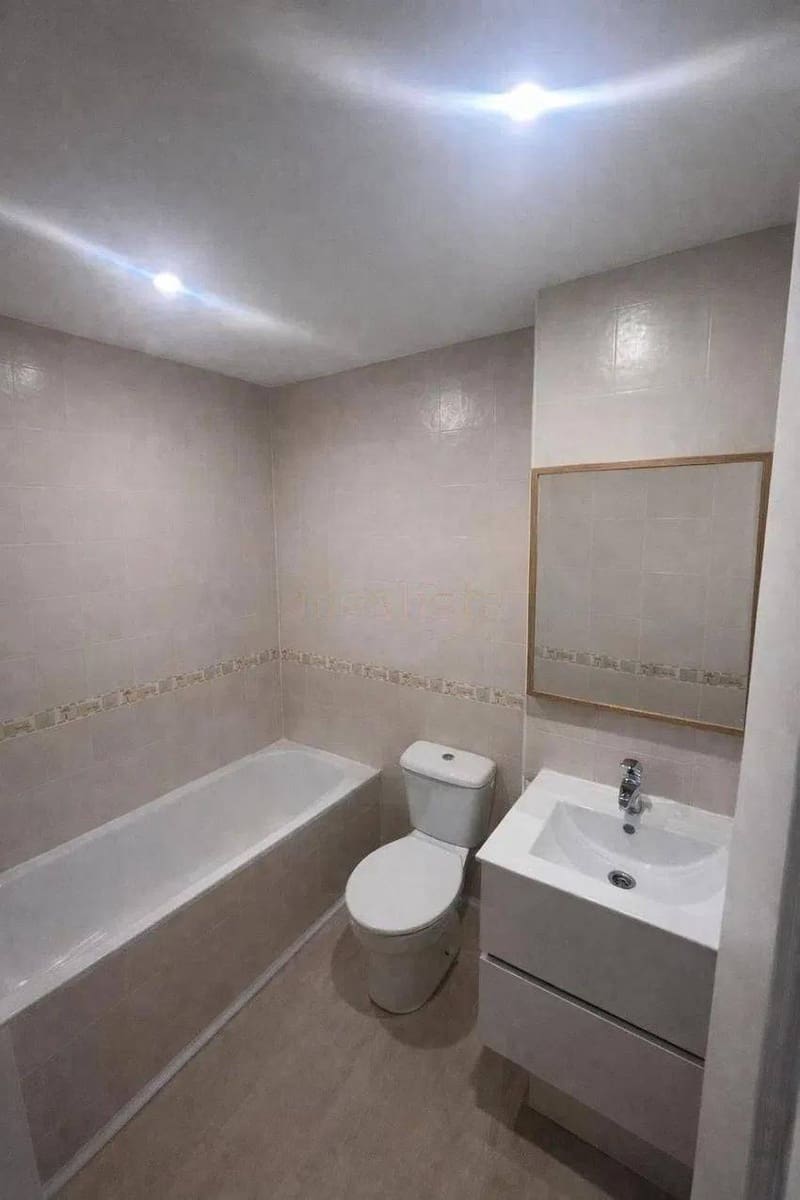 3 Zimmer Apartment zu verkaufen in Estepona mit Pool Garage - 345.000 € (Ref: 9543659)