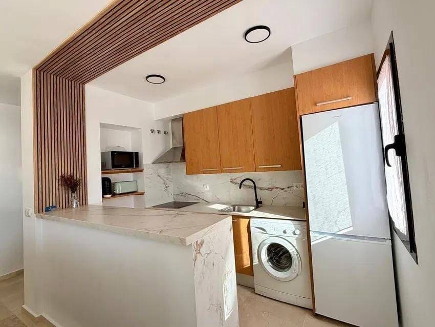 Apartamento de 2 habitaciones en Estepona en venta con piscina garaje - 365.000 € (Ref: 9565270)