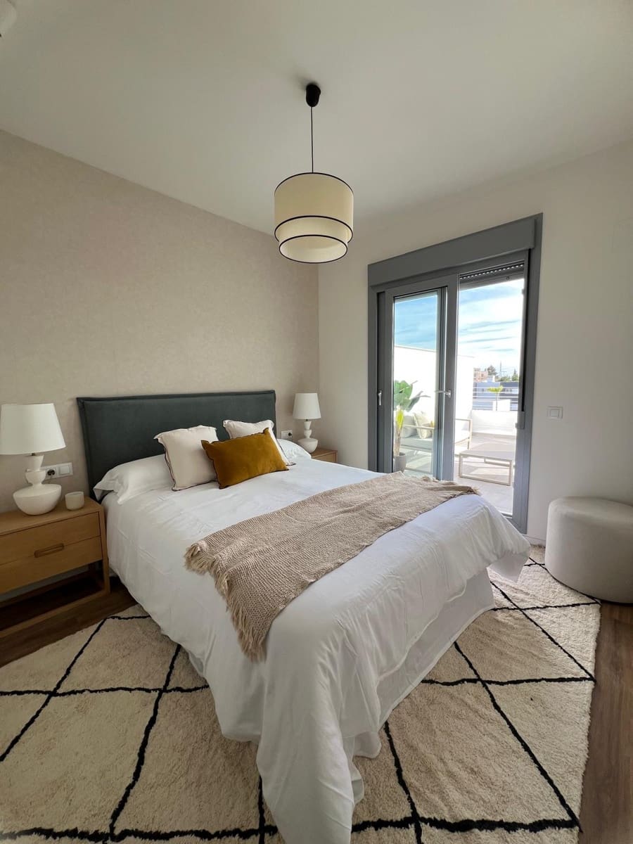 3 soveværelse Lejlighed til salg i Estepona med swimmingpool garage - € 438.000 (Ref: 9627521)