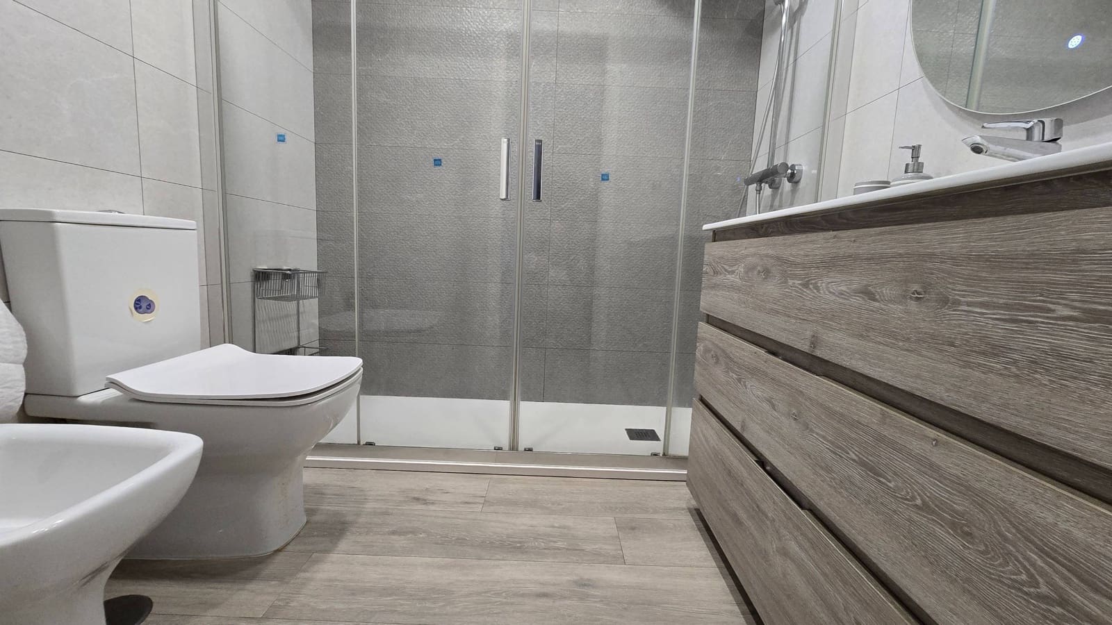 3 soverom Leilighet til salgs i Manilva med svømmebasseng garasje - € 424 000 (Ref: 9648175)