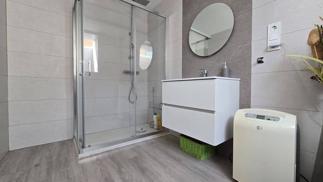 3 soverom Leilighet til salgs i Chullera, Manilva med svømmebasseng garasje - € 424 000 (Ref: 9648175)