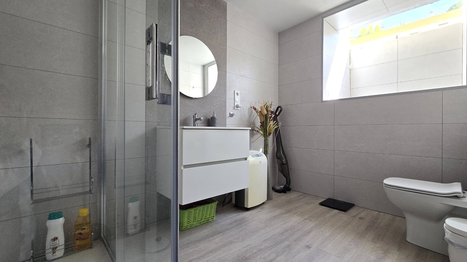 3 bedroom Apartment for sale in Manilva with pool garage - € 424,000 (Ref: 9648175)