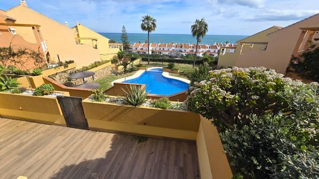 3 bedroom Apartment for sale in Chullera, Manilva with pool garage - € 424,000 (Ref: 9648175)