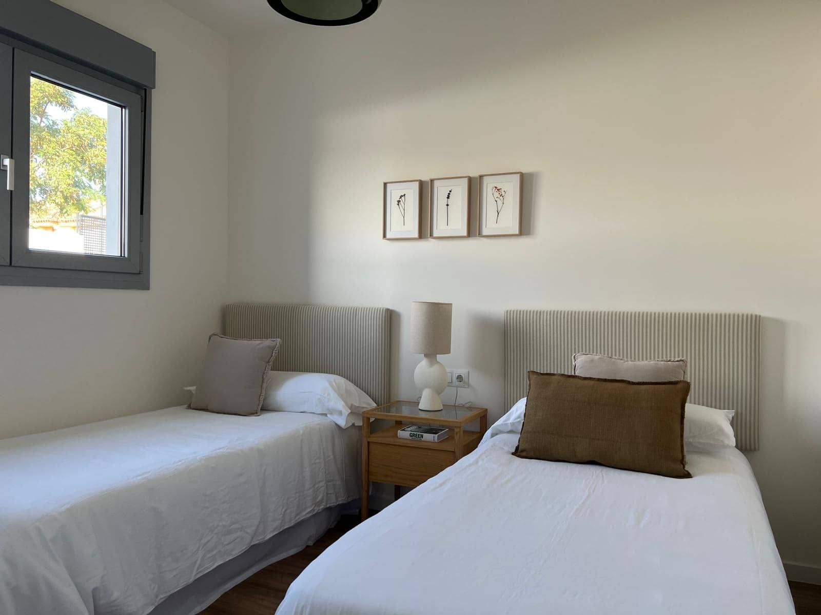 3 soverom Leilighet til salgs i Estepona med svømmebasseng garasje - € 438 000 (Ref: 9659465)