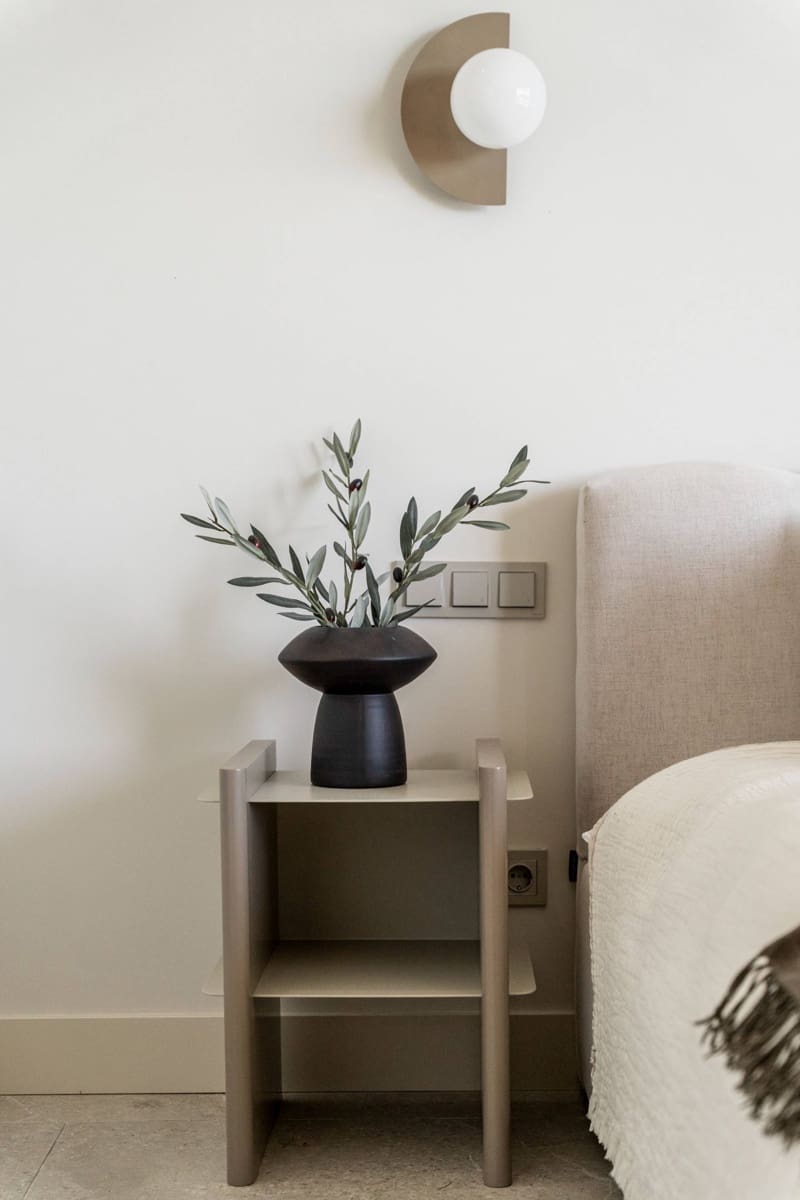 5 bedroom Villa for sale in Nueva Andalucia with garage - € 2,475,000 (Ref: 9677512)