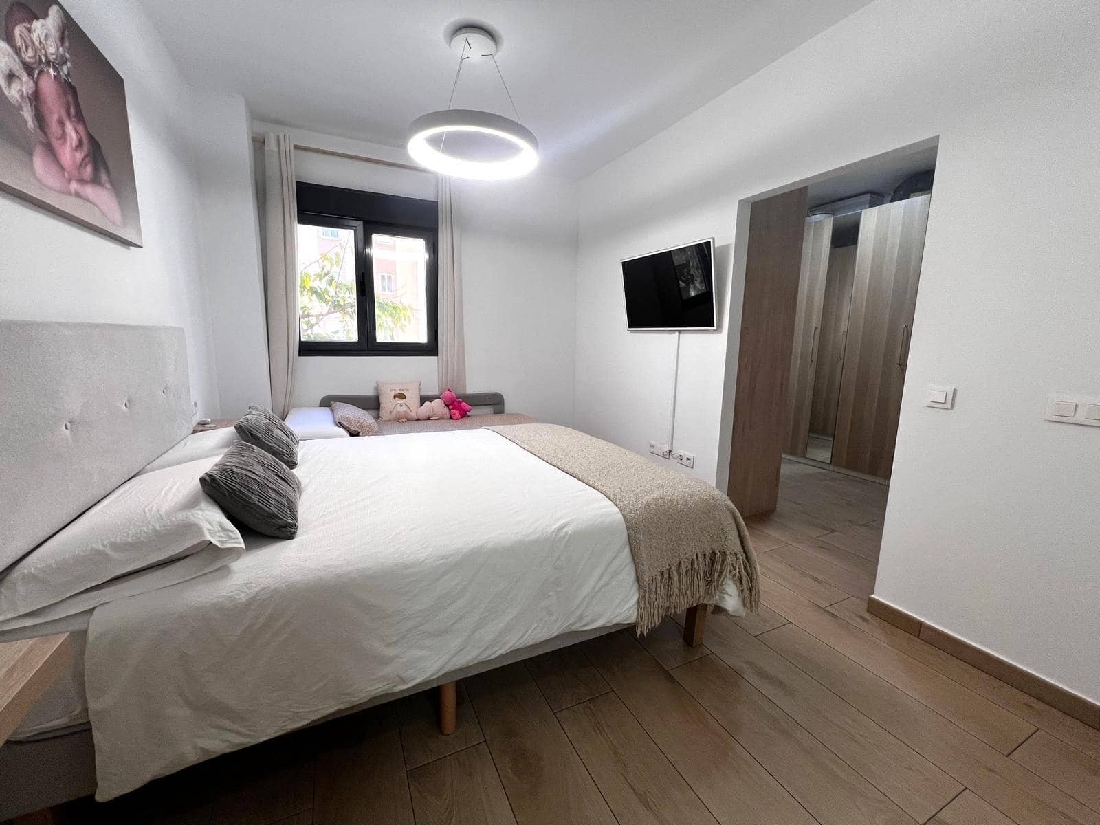 4 bedroom Apartment for sale in Estepona with pool garage - € 505,000 (Ref: 9719985)