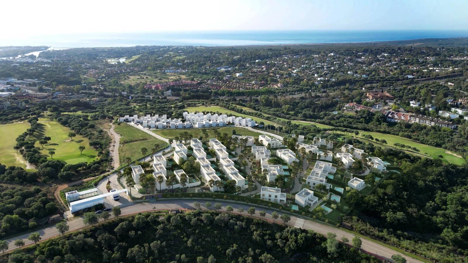 3 bedroom Terraced Villa for sale in Sotogrande with pool garage - € 954,000 (Ref: 9738584)