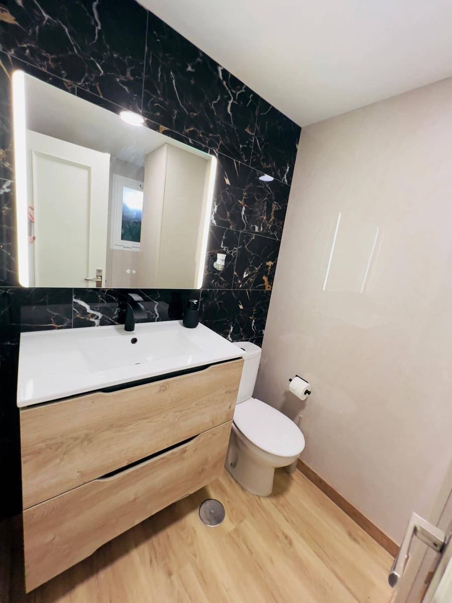 2 slaapkamer Appartement te koop in Estepona met zwembad garage - € 345.000 (Ref: 9758991)