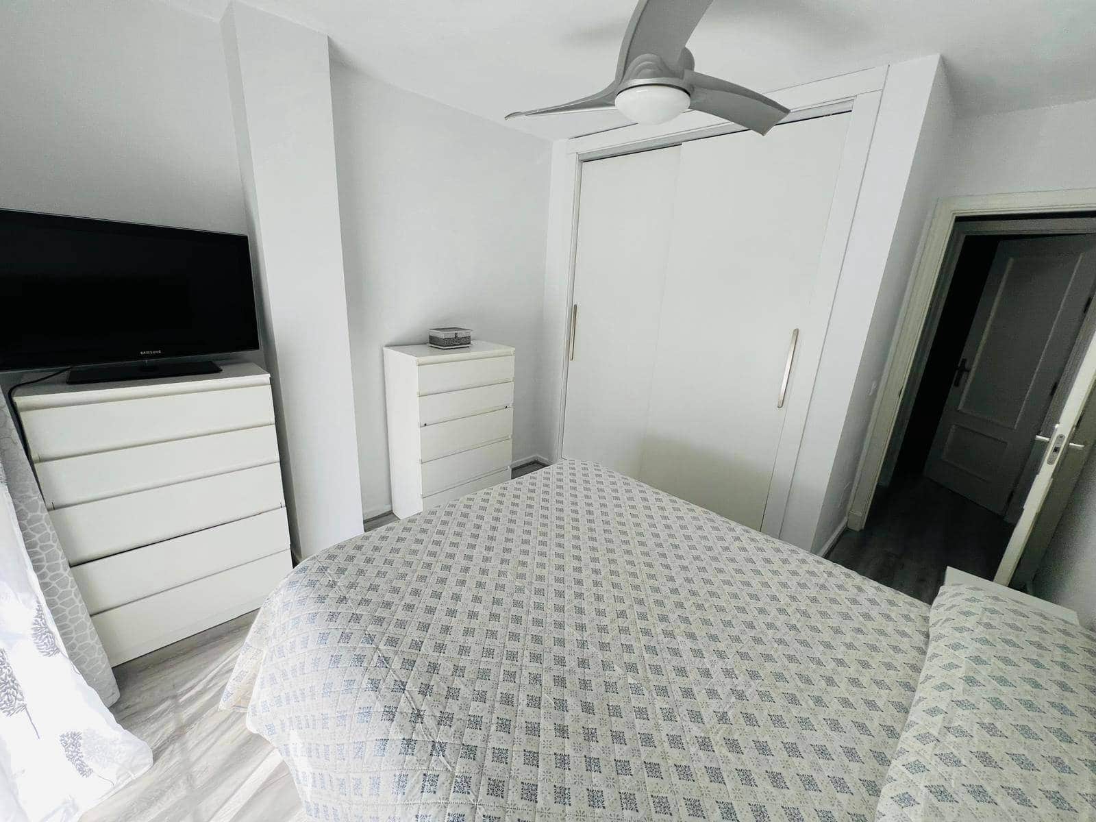 2 slaapkamer Appartement te koop in Estepona met zwembad garage - € 345.000 (Ref: 9758991)