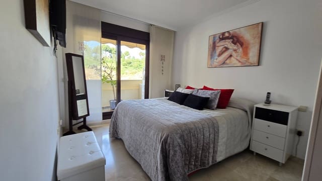 3 soverom Leilighet til salgs i Estepona med svømmebasseng garasje - € 449 000 (Ref: 9780584)