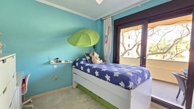 3 soverom Leilighet til salgs i Estepona med svømmebasseng garasje - € 449 000 (Ref: 9780584)