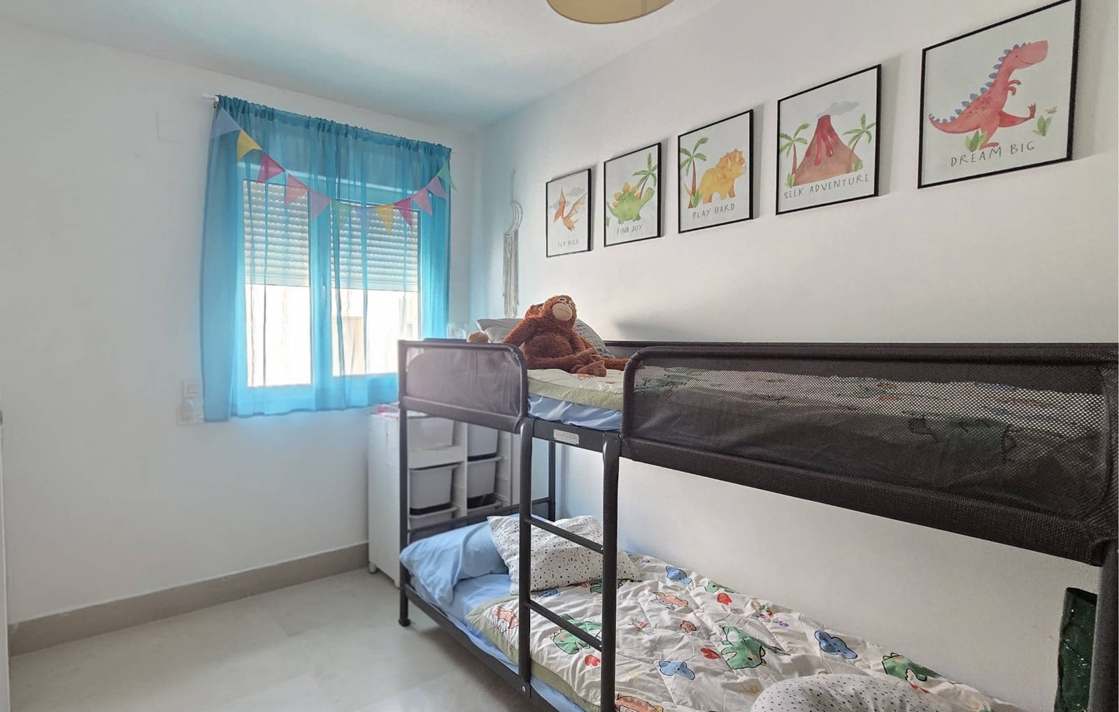 3 makuuhuone Huoneisto myytävänä paikassa Estepona mukana uima-altaan 
autotalli - 318 000 € (Ref: 9806508)