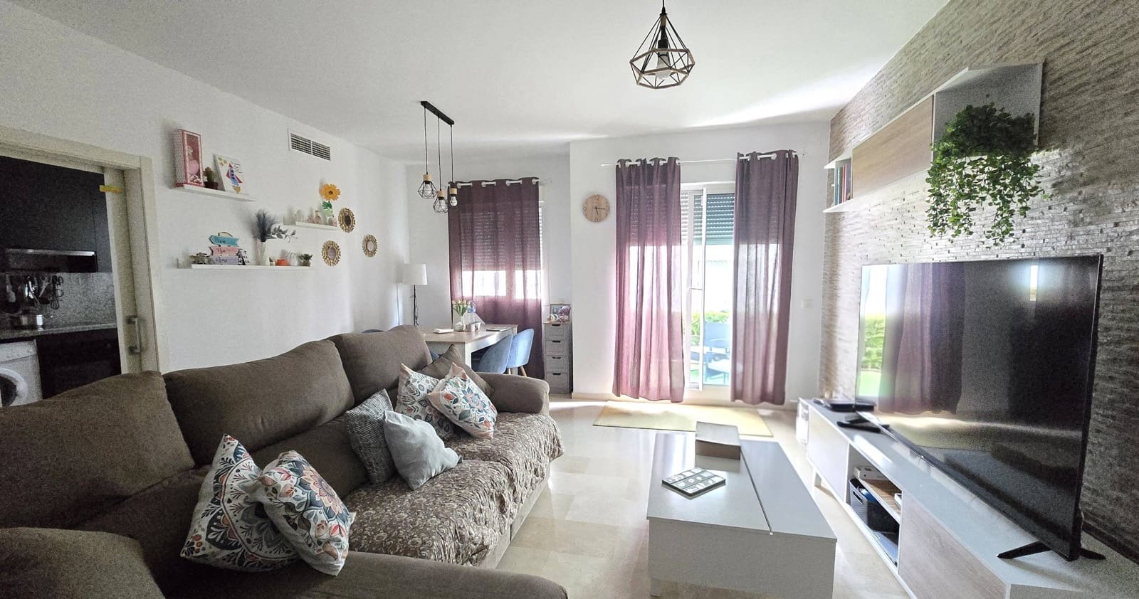 3 makuuhuone Huoneisto myytävänä paikassa Estepona mukana uima-altaan 
autotalli - 318 000 € (Ref: 9806508)